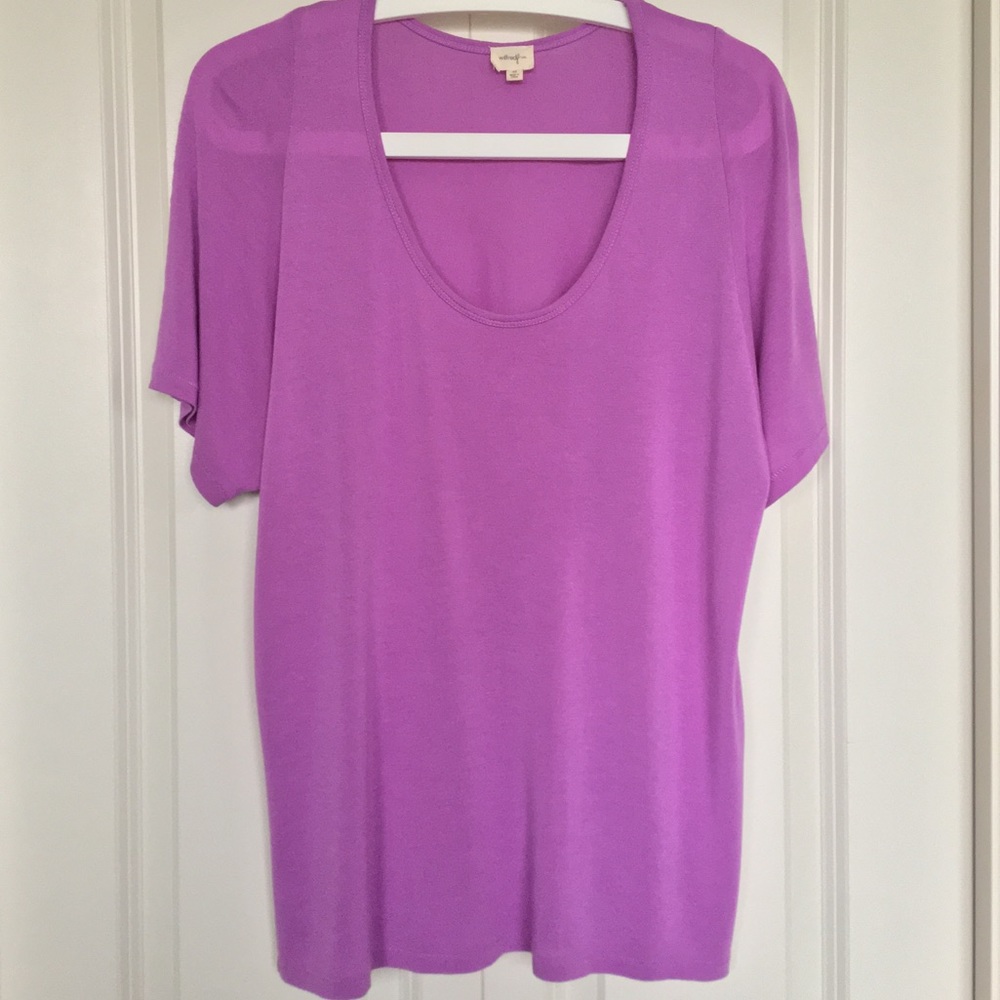 NWOT Aritzia Oversized Lilac T-Shirt w/ Pocket